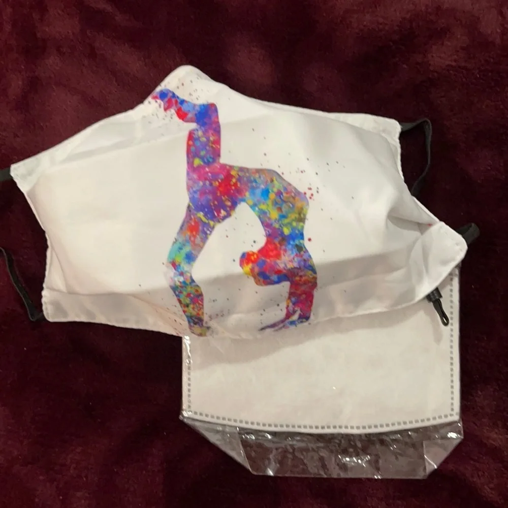 6/$20 New gymnast face mask
